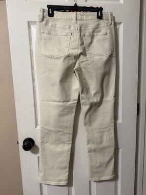 Maurices Off-White Straight-Leg Jeans